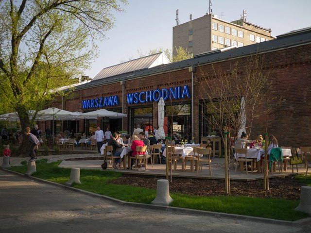 Warszawa Wschodnia by Mateusz Gessler